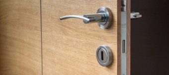 simbolična slika za vrata